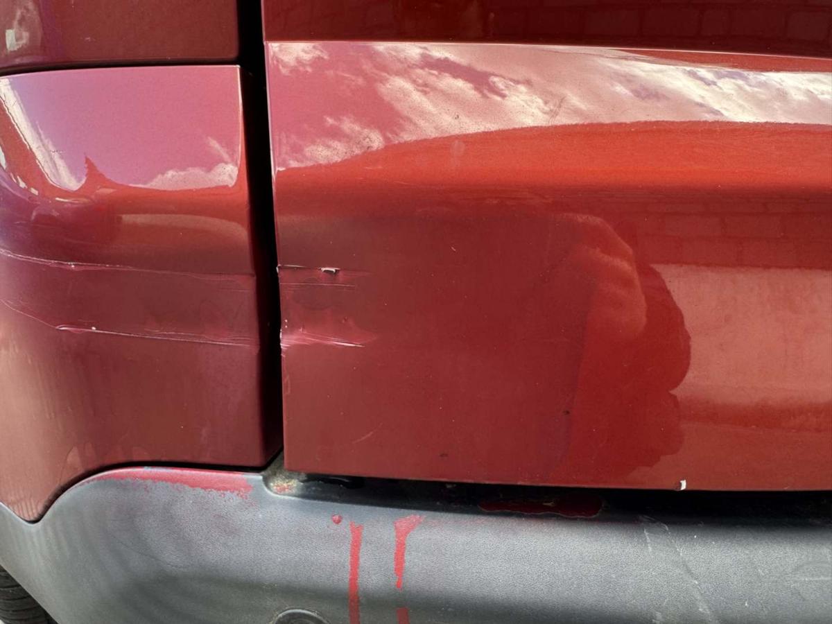 Ford Galaxy 2 original Heckklappe mit Heckscheibe Tango Rot Bj.2006